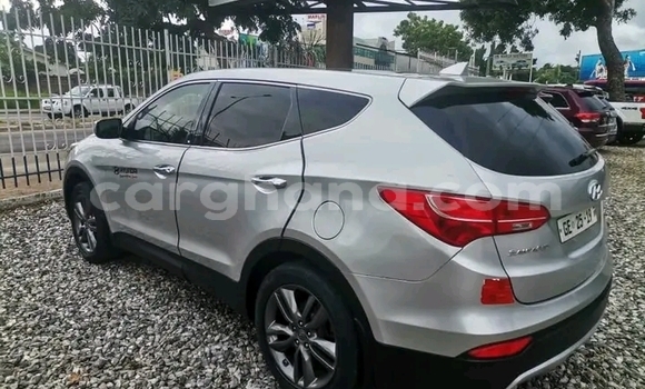 Ra Àlòkù Hyundai Santa Fe Miiran Ọkọ̀ in Accra ni Greater Accra Ra Àlòkù Hyundai Santa Fe Miiran Ọkọ̀ in Accra ni Greater Accra