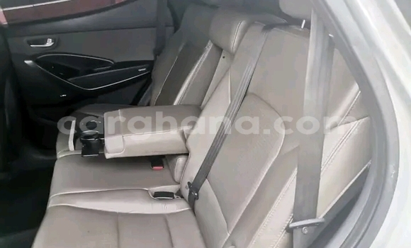Ra Àlòkù Hyundai Santa Fe Miiran Ọkọ̀ in Accra ni Greater Accra Ra Àlòkù Hyundai Santa Fe Miiran Ọkọ̀ in Accra ni Greater Accra