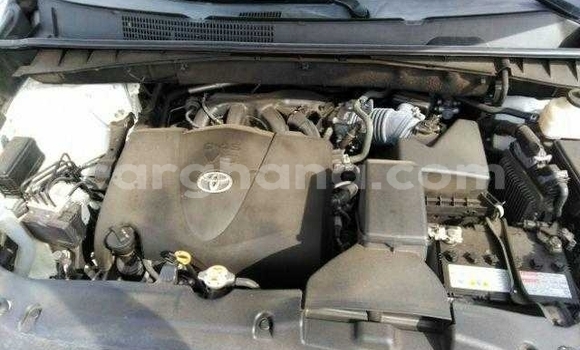 Sayi Na hannu Toyota Highlander White Mota in Accra a Greater Accra Sayi Na hannu Toyota Highlander White Mota in Accra a Greater Accra
