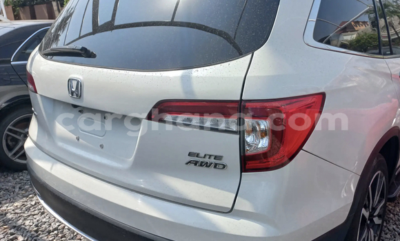 Sayi Na hannu Honda Pilot White Mota in Accra a Greater Accra Sayi Na hannu Honda Pilot White Mota in Accra a Greater Accra