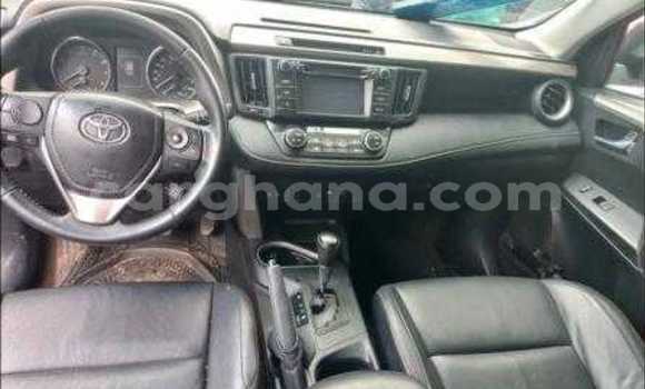 Sayi Na hannu Toyota RAV4 Red Mota in Accra a Greater Accra Sayi Na hannu Toyota RAV4 Red Mota in Accra a Greater Accra