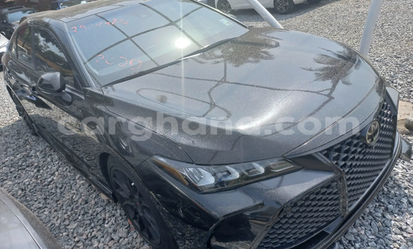 Ra Àlòkù Toyota Avalon Black Ọkọ̀ in Accra ni Greater Accra Ra Àlòkù Toyota Avalon Black Ọkọ̀ in Accra ni Greater Accra