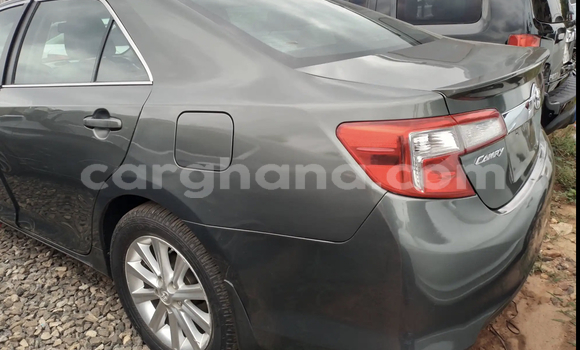 Ra Àlòkù Toyota Camry Silver Ọkọ̀ in Accra ni Greater Accra Ra Àlòkù Toyota Camry Silver Ọkọ̀ in Accra ni Greater Accra