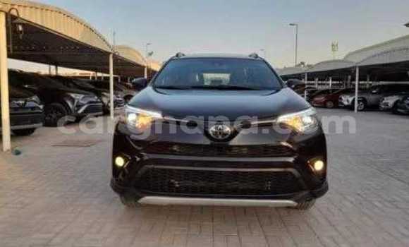 Sayi Na hannu Toyota RAV4 Black Mota in Accra a Greater Accra