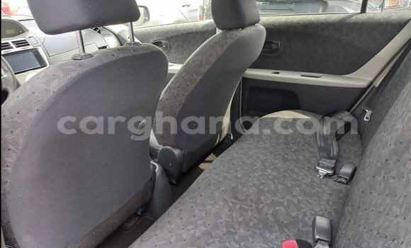 Ra Àlòkù Toyota Vitz Silver Ọkọ̀ in Accra ni Greater Accra Ra Àlòkù Toyota Vitz Silver Ọkọ̀ in Accra ni Greater Accra