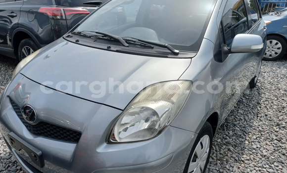 Ra Àlòkù Toyota Vitz Silver Ọkọ̀ in Accra ni Greater Accra Ra Àlòkù Toyota Vitz Silver Ọkọ̀ in Accra ni Greater Accra