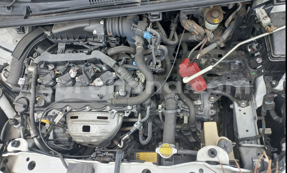 Ra Àlòkù Toyota Vitz funfun Ọkọ̀ in Accra ni Greater Accra Ra Àlòkù Toyota Vitz funfun Ọkọ̀ in Accra ni Greater Accra