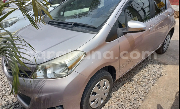 Buy Used Toyota Vitz Silver Car in Accra in Greater Accra Buy Used Toyota Vitz Silver Car in Accra in Greater Accra