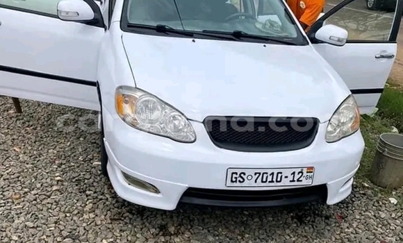 Sayi Na hannu Toyota Corolla White Mota in Accra a Greater Accra Sayi Na hannu Toyota Corolla White Mota in Accra a Greater Accra