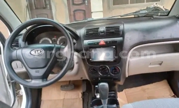 Buy Used Kia Morning White Car in Accra in Greater Accra Buy Used Kia Morning White Car in Accra in Greater Accra