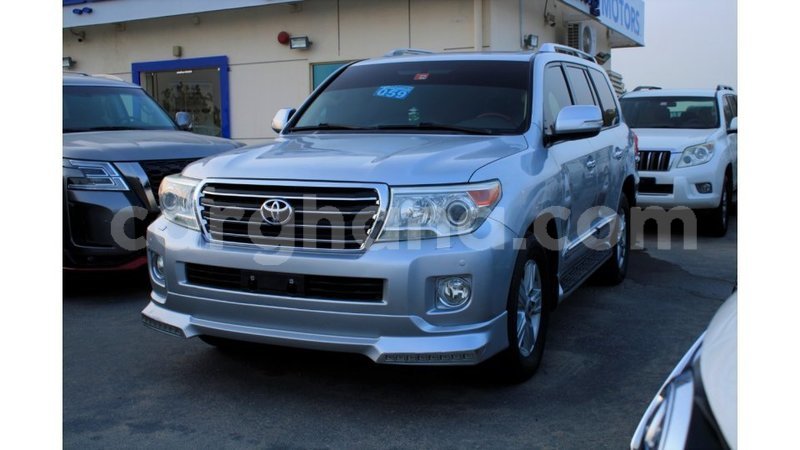 Big with watermark toyota land cruiser ashanti import dubai 46850