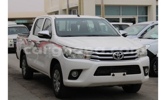 Buy Import Toyota Hilux White Car in Import - Dubai in Ashanti Buy Import Toyota Hilux White Car in Import - Dubai in Ashanti