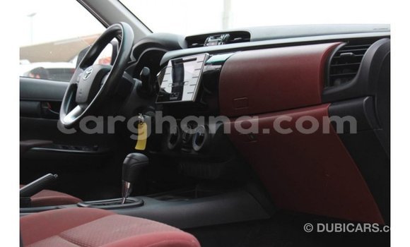 Buy Import Toyota Hilux White Car in Import - Dubai in Ashanti Buy Import Toyota Hilux White Car in Import - Dubai in Ashanti
