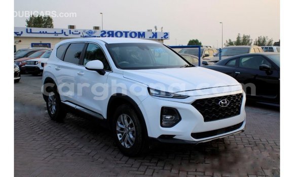 Ra Imported Hyundai Santa Fe funfun Ọkọ̀ in Import - Dubai ni Ashanti Ra Imported Hyundai Santa Fe funfun Ọkọ̀ in Import - Dubai ni Ashanti