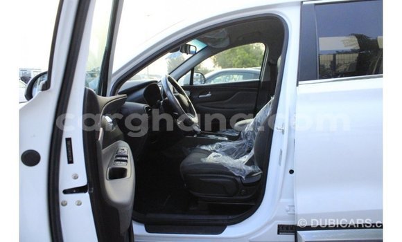 Ra Imported Hyundai Santa Fe funfun Ọkọ̀ in Import - Dubai ni Ashanti Ra Imported Hyundai Santa Fe funfun Ọkọ̀ in Import - Dubai ni Ashanti