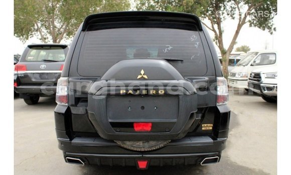 Buy Import Mitsubishi Pajero Black Car in Import - Dubai in Ashanti Buy Import Mitsubishi Pajero Black Car in Import - Dubai in Ashanti
