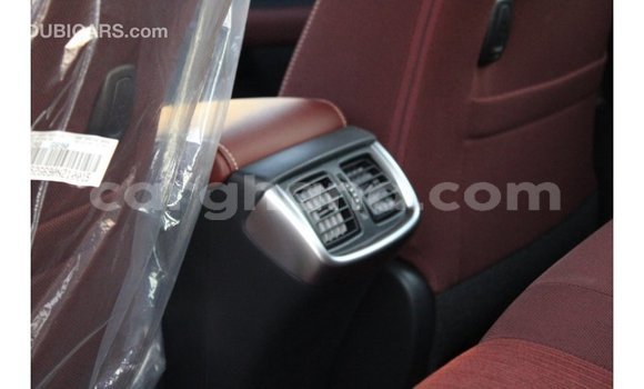 Buy Import Toyota Hilux White Car in Import - Dubai in Ashanti Buy Import Toyota Hilux White Car in Import - Dubai in Ashanti