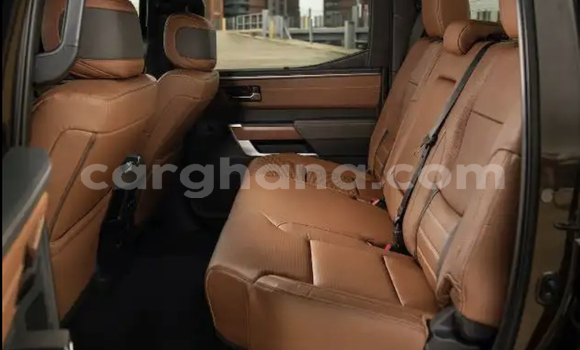 Ra Àlòkù Toyota Tundra Brown Ọkọ̀ in Accra ni Greater Accra Ra Àlòkù Toyota Tundra Brown Ọkọ̀ in Accra ni Greater Accra