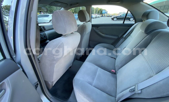 Sayi Na hannu Toyota Corolla Azurfa Mota in Accra a Greater Accra Sayi Na hannu Toyota Corolla Azurfa Mota in Accra a Greater Accra