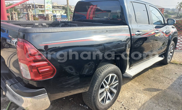 Buy Used Toyota Hilux Black Car in Accra in Greater Accra Buy Used Toyota Hilux Black Car in Accra in Greater Accra