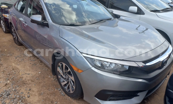 Sayi Na hannu Honda Civic Azurfa Mota in Accra a Greater Accra Sayi Na hannu Honda Civic Azurfa Mota in Accra a Greater Accra