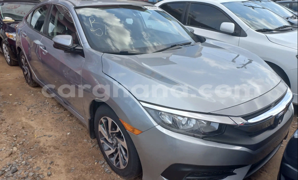 Sayi Na hannu Honda Civic Azurfa Mota in Accra a Greater Accra Sayi Na hannu Honda Civic Azurfa Mota in Accra a Greater Accra