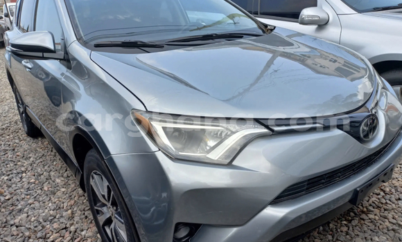 Ra Àlòkù Toyota RAV4 Miiran Ọkọ̀ in Accra ni Greater Accra Ra Àlòkù Toyota RAV4 Miiran Ọkọ̀ in Accra ni Greater Accra