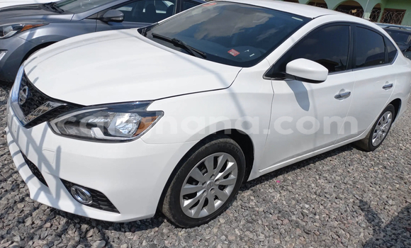Ra Àlòkù Nissan Sentra funfun Ọkọ̀ in Accra ni Greater Accra