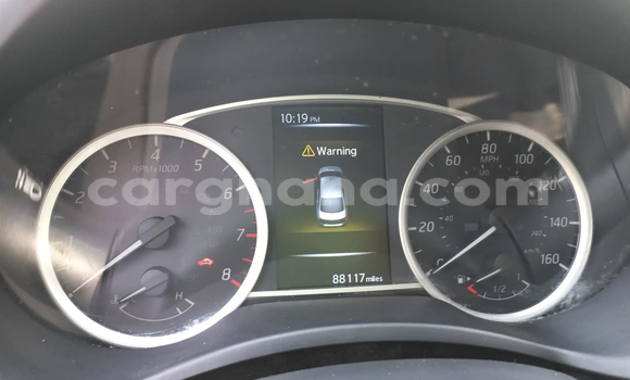 Sayi Na hannu Nissan Sentra White Mota in Accra a Greater Accra Sayi Na hannu Nissan Sentra White Mota in Accra a Greater Accra