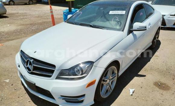 Buy Used Mercedes‒Benz 250 White Car in Accra in Greater Accra