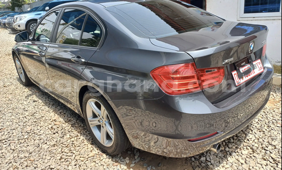 Sayi Na hannu BMW 321 Black Mota in Accra a Greater Accra Sayi Na hannu BMW 321 Black Mota in Accra a Greater Accra