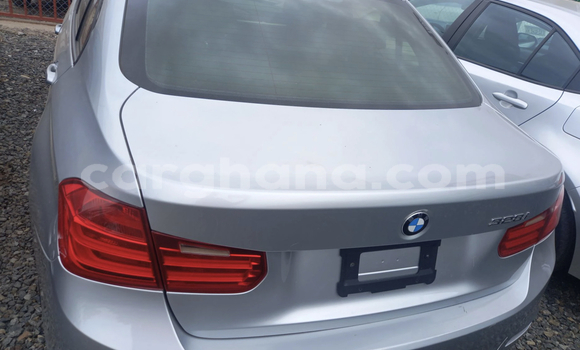 Sayi Na hannu BMW 321 Azurfa Mota in Accra a Greater Accra Sayi Na hannu BMW 321 Azurfa Mota in Accra a Greater Accra