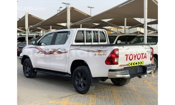 Ra Imported Toyota Hilux funfun Ọkọ̀ in Import - Dubai ni Ashanti Ra Imported Toyota Hilux funfun Ọkọ̀ in Import - Dubai ni Ashanti