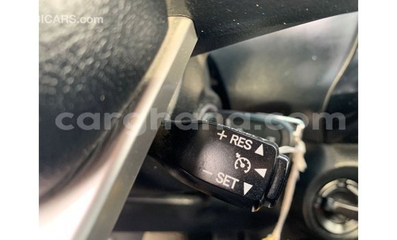 Ra Imported Toyota Hilux funfun Ọkọ̀ in Import - Dubai ni Ashanti Ra Imported Toyota Hilux funfun Ọkọ̀ in Import - Dubai ni Ashanti