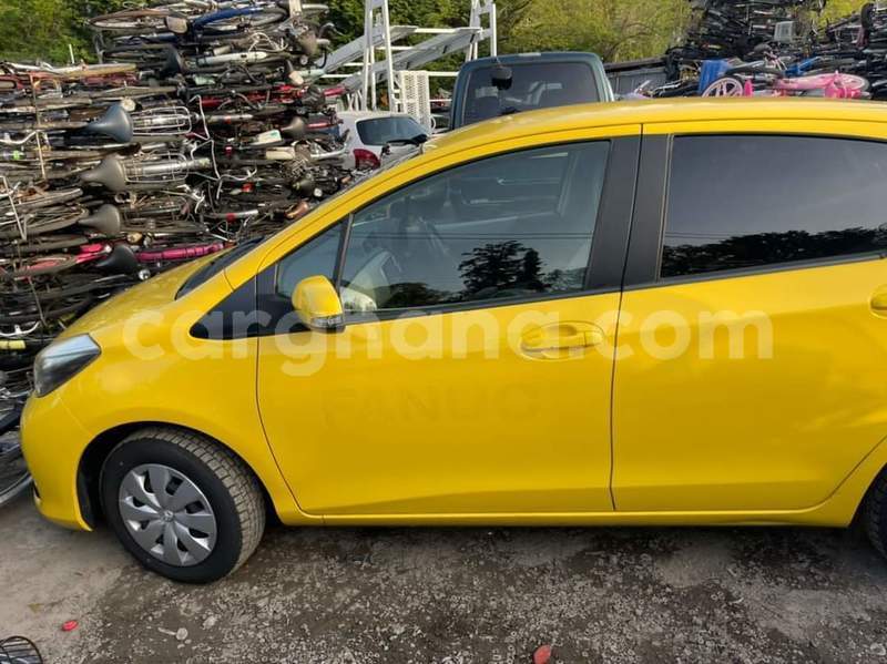 Big with watermark toyota vitz western sekondi 46959