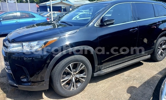 Ra Àlòkù Toyota Highlander Black Ọkọ̀ in Accra ni Greater Accra Ra Àlòkù Toyota Highlander Black Ọkọ̀ in Accra ni Greater Accra