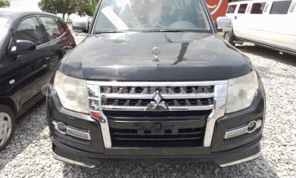Ra Àlòkù Mitsubishi Pajero Black Ọkọ̀ in Accra ni Greater Accra