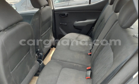 Ra Àlòkù Hyundai i10 funfun Ọkọ̀ in Accra ni Greater Accra Ra Àlòkù Hyundai i10 funfun Ọkọ̀ in Accra ni Greater Accra