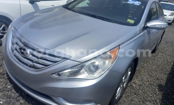 Ra Àlòkù Hyundai Sonata Silver Ọkọ̀ in Accra ni Greater Accra Ra Àlòkù Hyundai Sonata Silver Ọkọ̀ in Accra ni Greater Accra