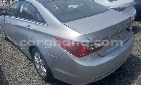 Ra Àlòkù Hyundai Sonata Silver Ọkọ̀ in Accra ni Greater Accra Ra Àlòkù Hyundai Sonata Silver Ọkọ̀ in Accra ni Greater Accra