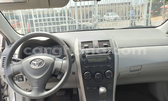 Sayi Na hannu Toyota Corolla Azurfa Mota in Accra a Greater Accra Sayi Na hannu Toyota Corolla Azurfa Mota in Accra a Greater Accra