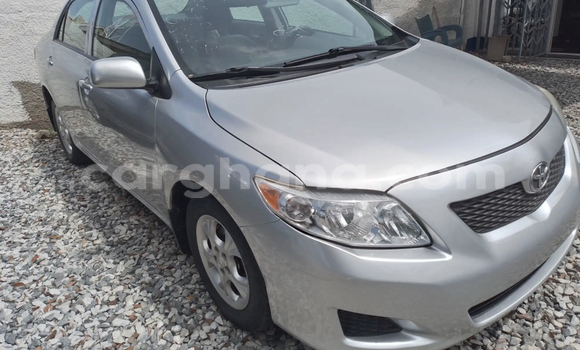 Sayi Na hannu Toyota Corolla Azurfa Mota in Accra a Greater Accra Sayi Na hannu Toyota Corolla Azurfa Mota in Accra a Greater Accra