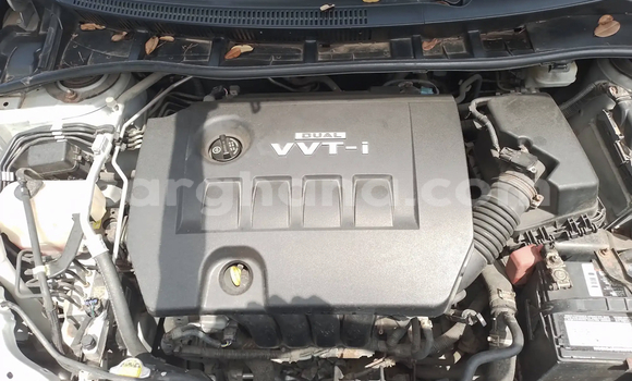 Sayi Na hannu Toyota Corolla Azurfa Mota in Accra a Greater Accra Sayi Na hannu Toyota Corolla Azurfa Mota in Accra a Greater Accra