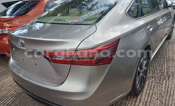 Sayi Na hannu Toyota Avalon Sauran Mota in Accra a Greater Accra Sayi Na hannu Toyota Avalon Sauran Mota in Accra a Greater Accra