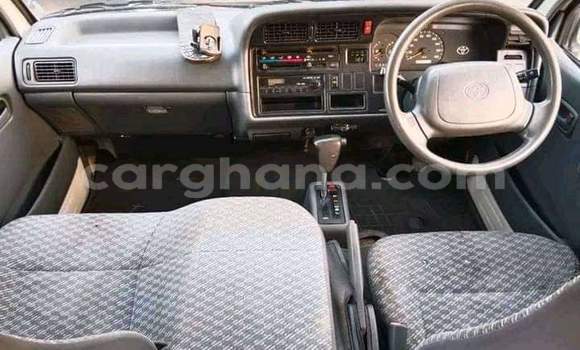 Sayi Na hannu Toyota Hiace White Mota in Sekondi a Yamma Sayi Na hannu Toyota Hiace White Mota in Sekondi a Yamma
