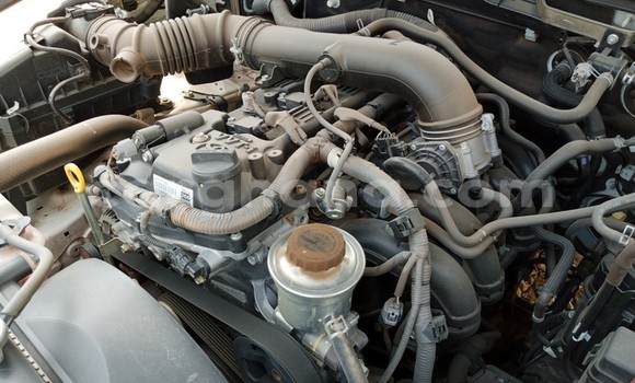 Sayi Na hannu Toyota Hilux White Mota in Sekondi a Yamma Sayi Na hannu Toyota Hilux White Mota in Sekondi a Yamma