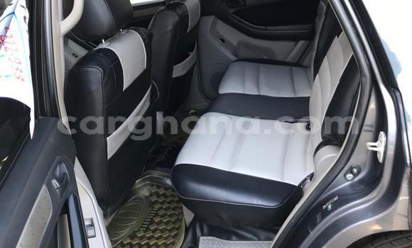 Sayi Na hannu Toyota 4Runner Azurfa Mota in Accra a Greater Accra