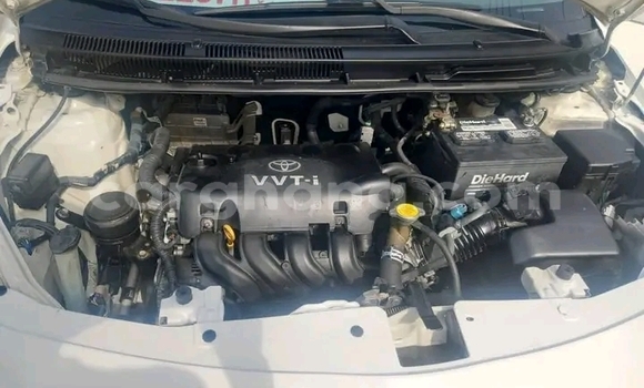 Buy Used Toyota Yaris White Car in Accra in Greater Accra Buy Used Toyota Yaris White Car in Accra in Greater Accra