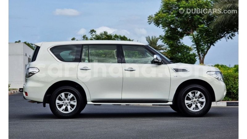 Big with watermark nissan patrol ashanti import dubai 47069