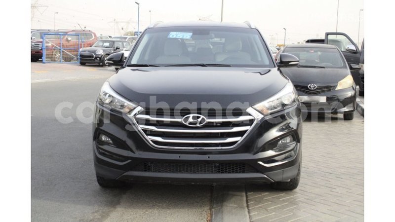 Big with watermark hyundai tucson ashanti import dubai 47071